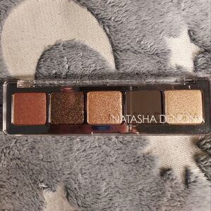 Natasha Denona rose&wood eyeshadow palette